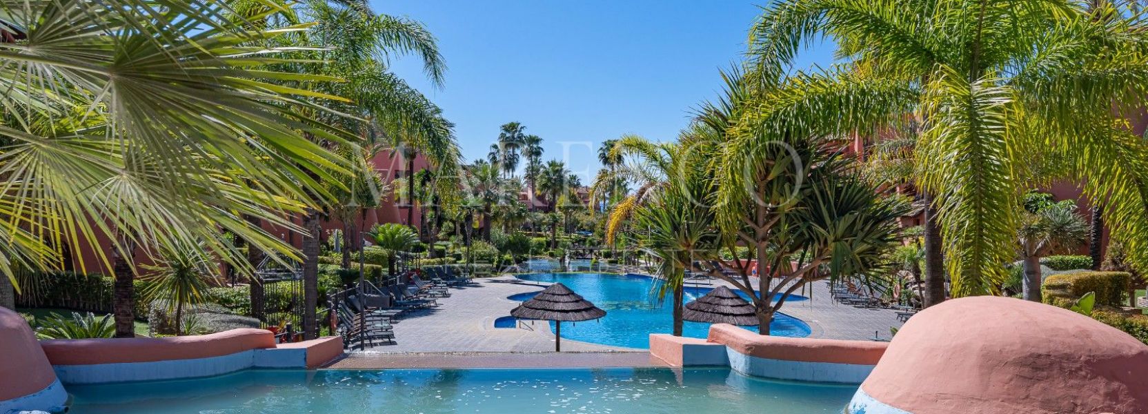 Penthaus  in Guadalmansa, Estepona Ost, Estepona