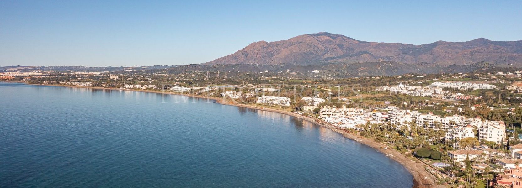 Penthouse  in Guadalmansa, Estepona East, Estepona