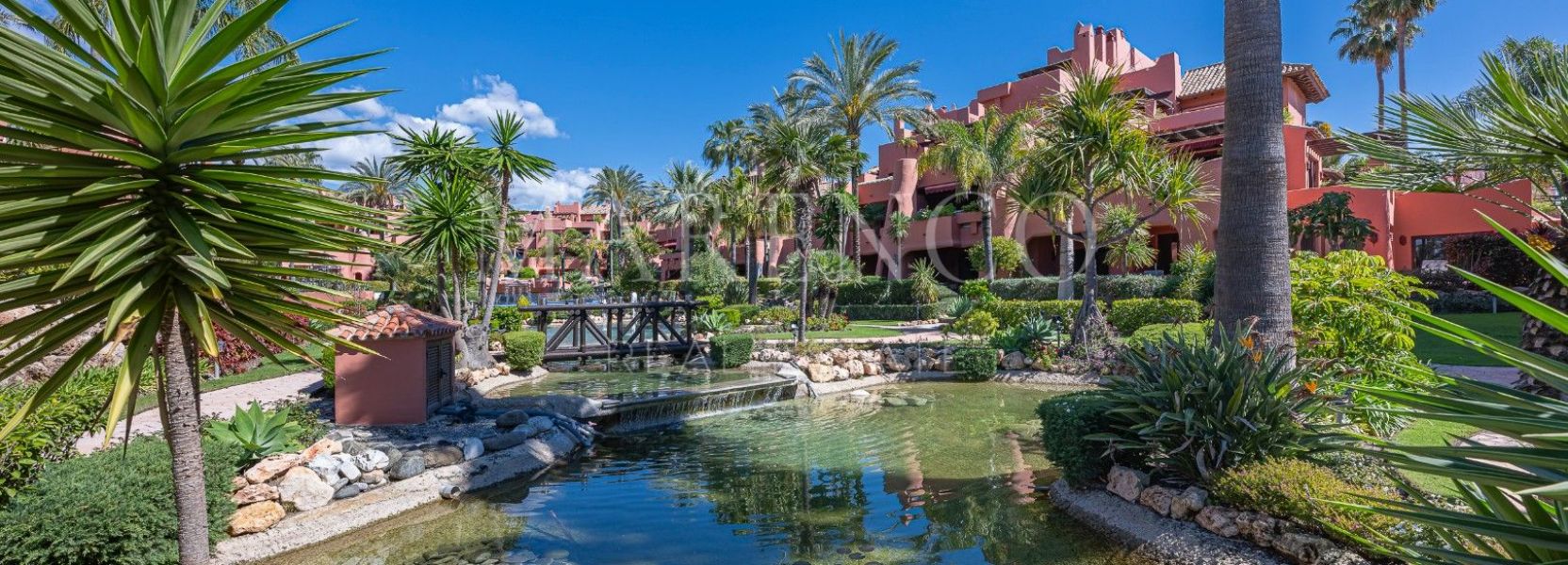 Penthaus  in Guadalmansa, Estepona Ost, Estepona