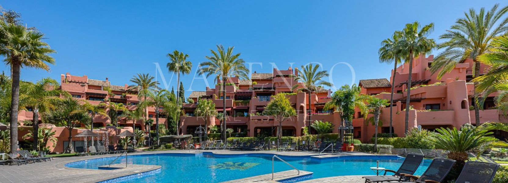 Penthaus  in Guadalmansa, Estepona Ost, Estepona