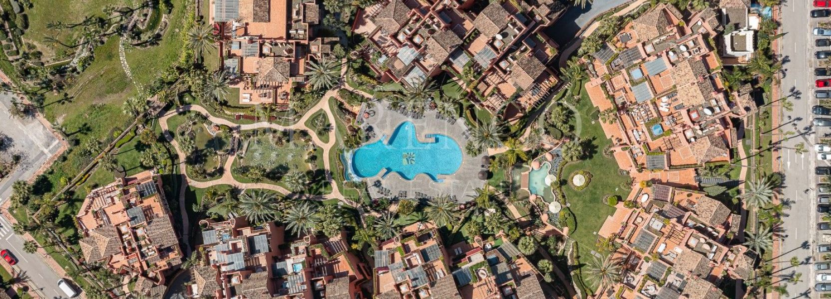 Penthaus  in Guadalmansa, Estepona Ost, Estepona