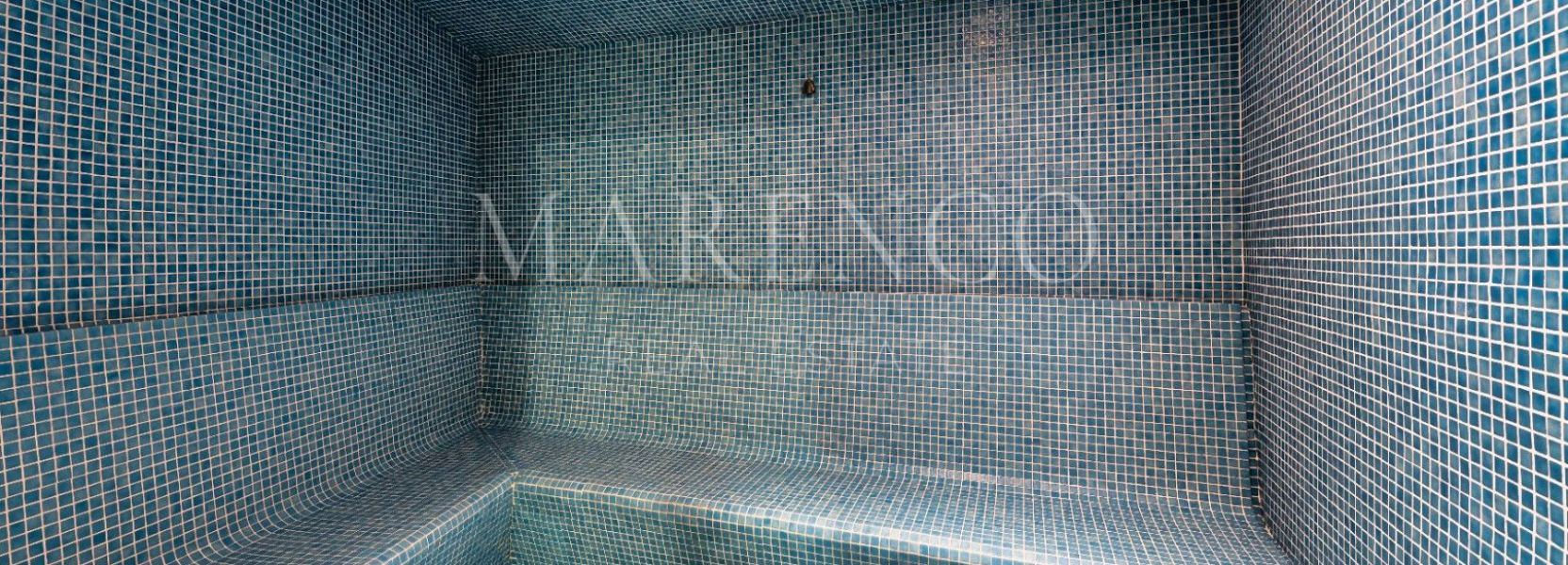 Duplex  in Aloha Hill Club, Nueva Andalucia, Marbella