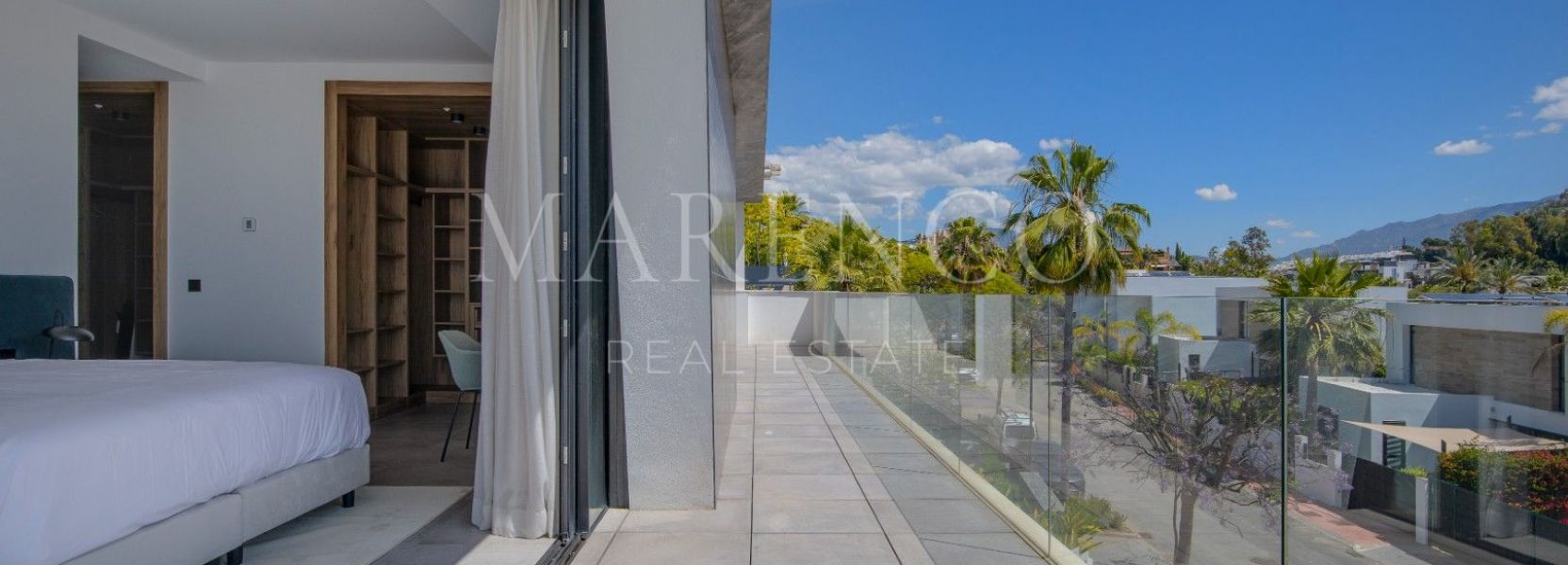 Villa  en El Campanario, Estepona Este, Estepona