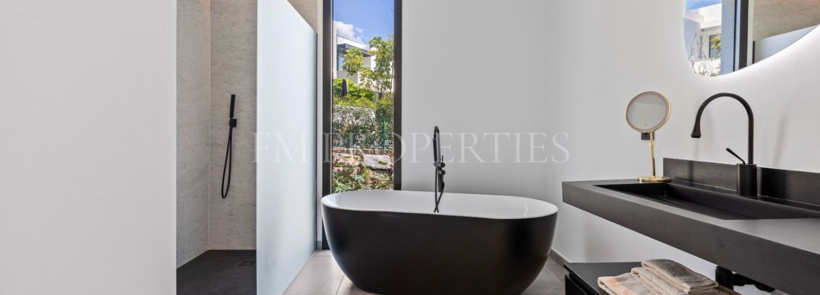 Villa  in El Campanario, Estepona Oost, Estepona