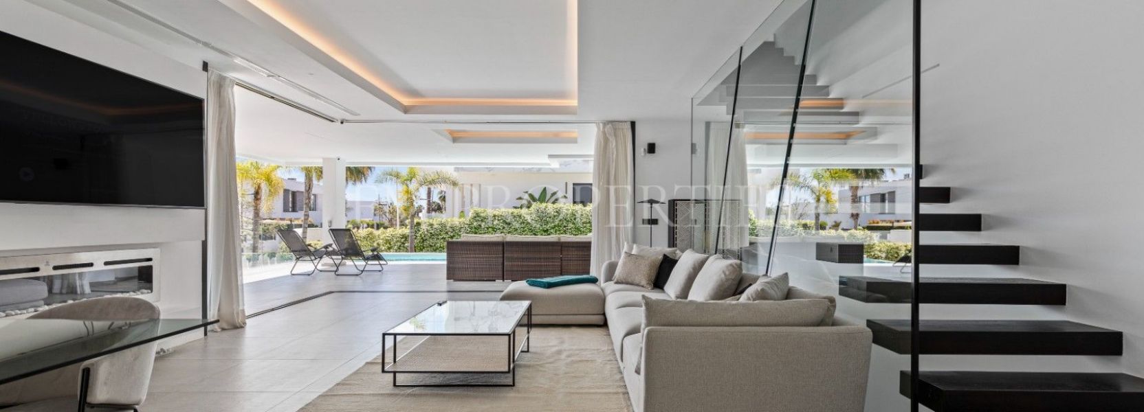 Villa  in El Campanario, Estepona Oost, Estepona