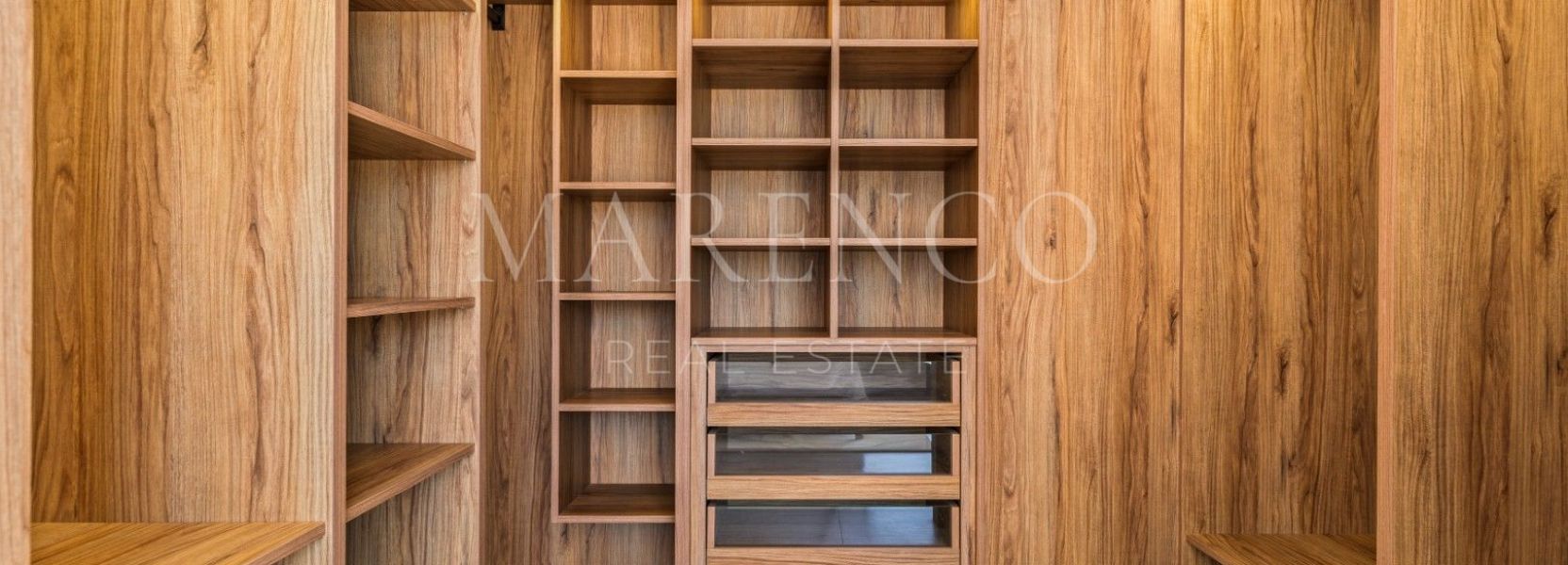 Villa  en El Campanario, Estepona Este, Estepona