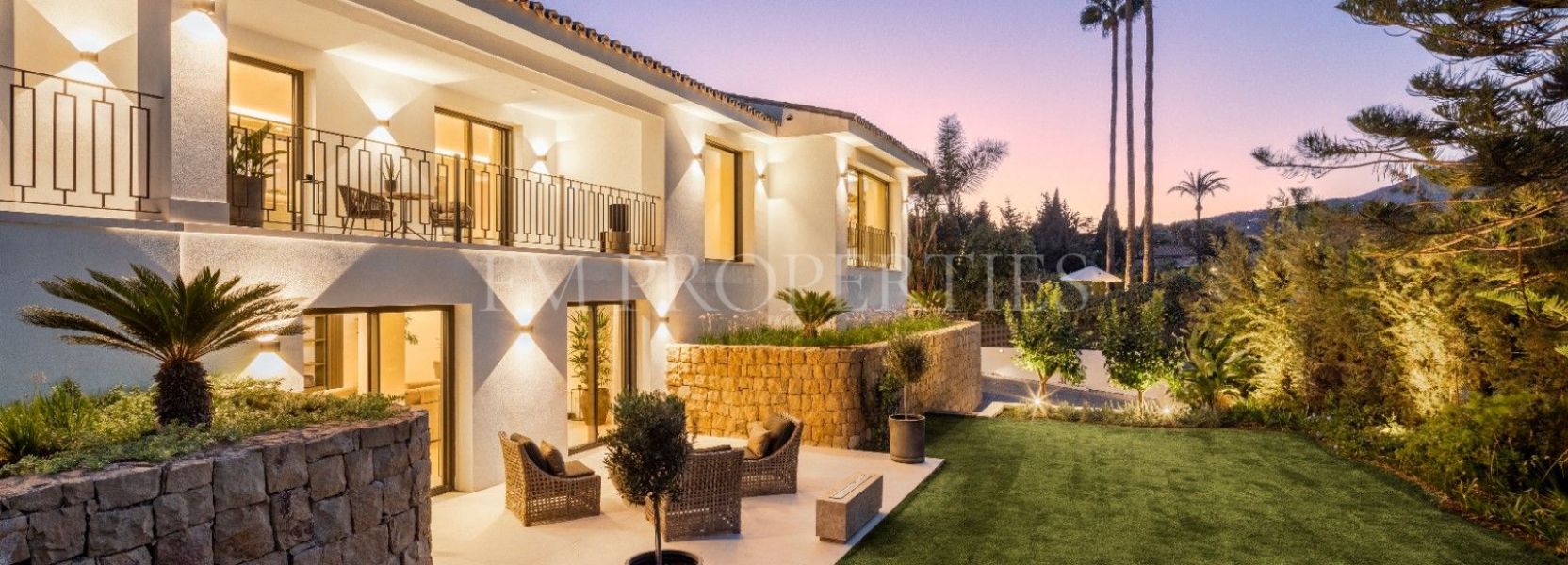 Villa  in Las Brisas, Nueva Andalucia, Marbella