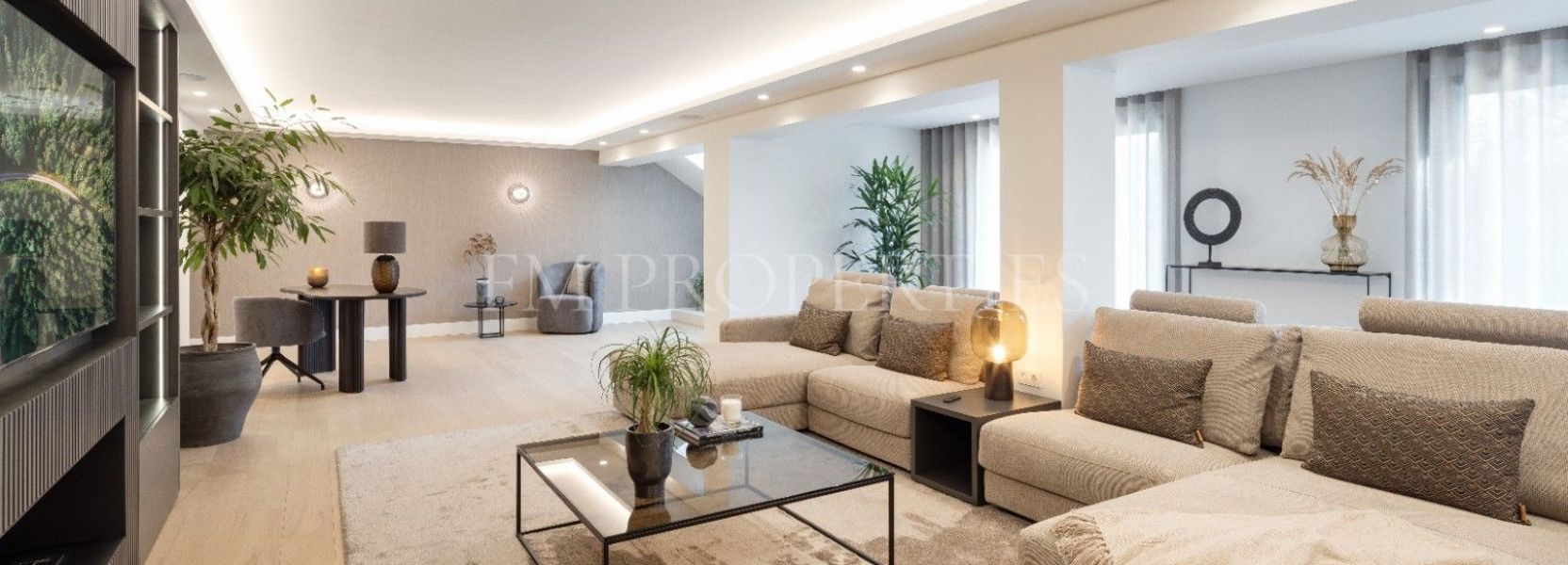 Villa  in Las Brisas, Nueva Andalucia, Marbella