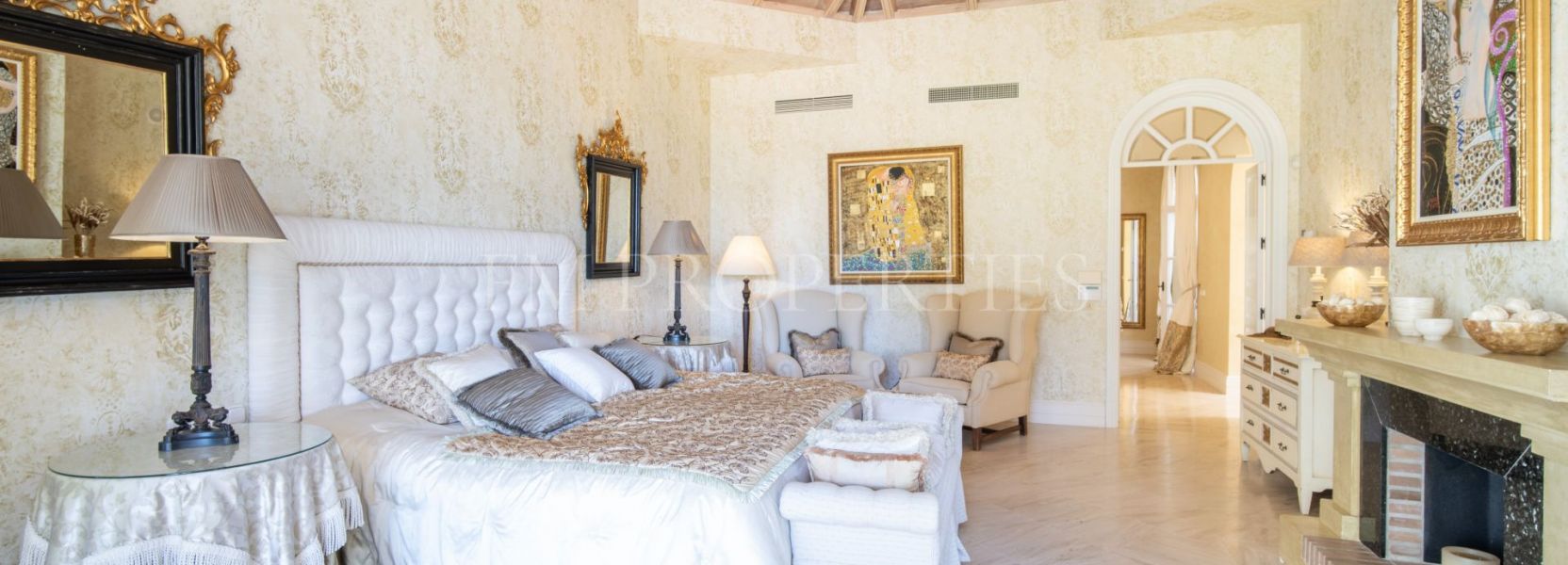 Villa  in Altos Reales, Marbella Goldene Meile, Marbella