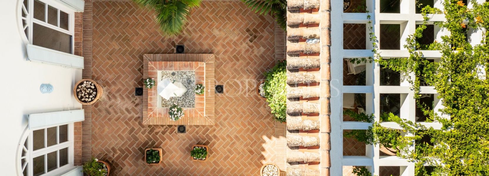 Villa  in Altos Reales, Marbella Goldene Meile, Marbella