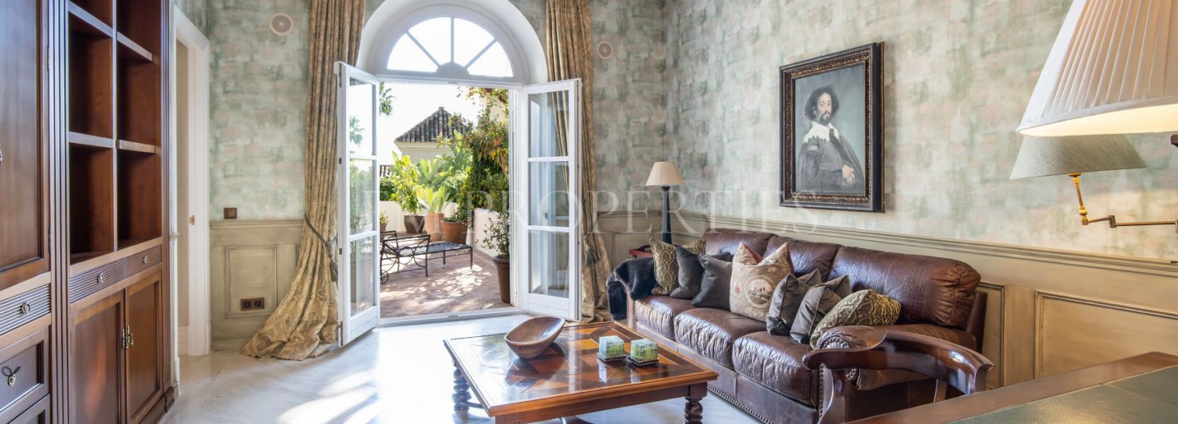 Villa  in Altos Reales, Marbella Goldene Meile, Marbella