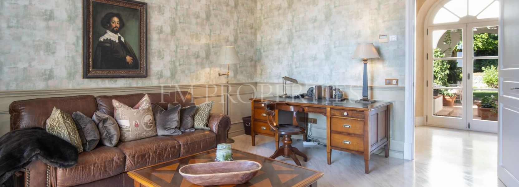 Villa  in Altos Reales, Marbella Goldene Meile, Marbella