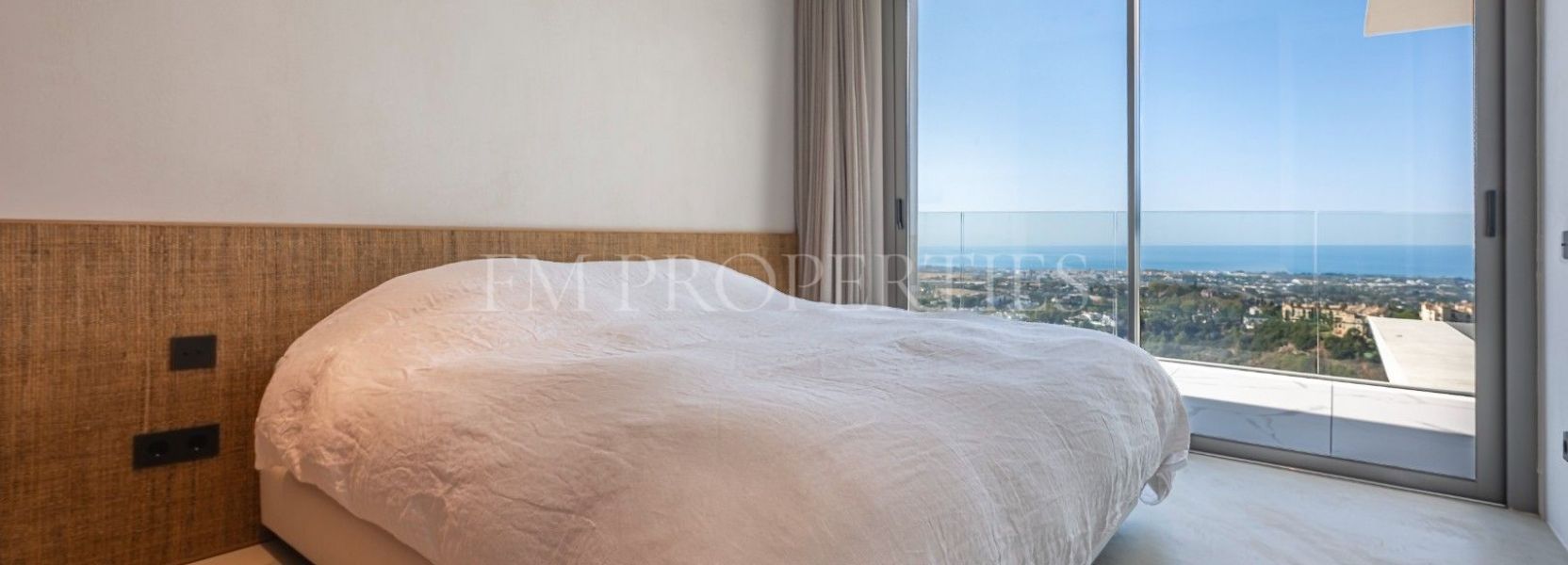 Wohnung  in Byu Hills, Benahavis