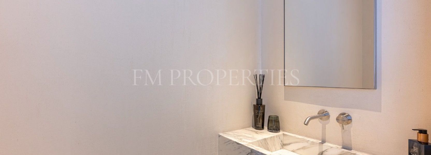 Wohnung  in Byu Hills, Benahavis