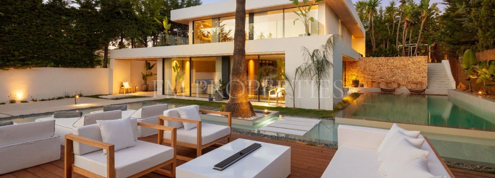 Villa  in Nueva Andalucia, Marbella