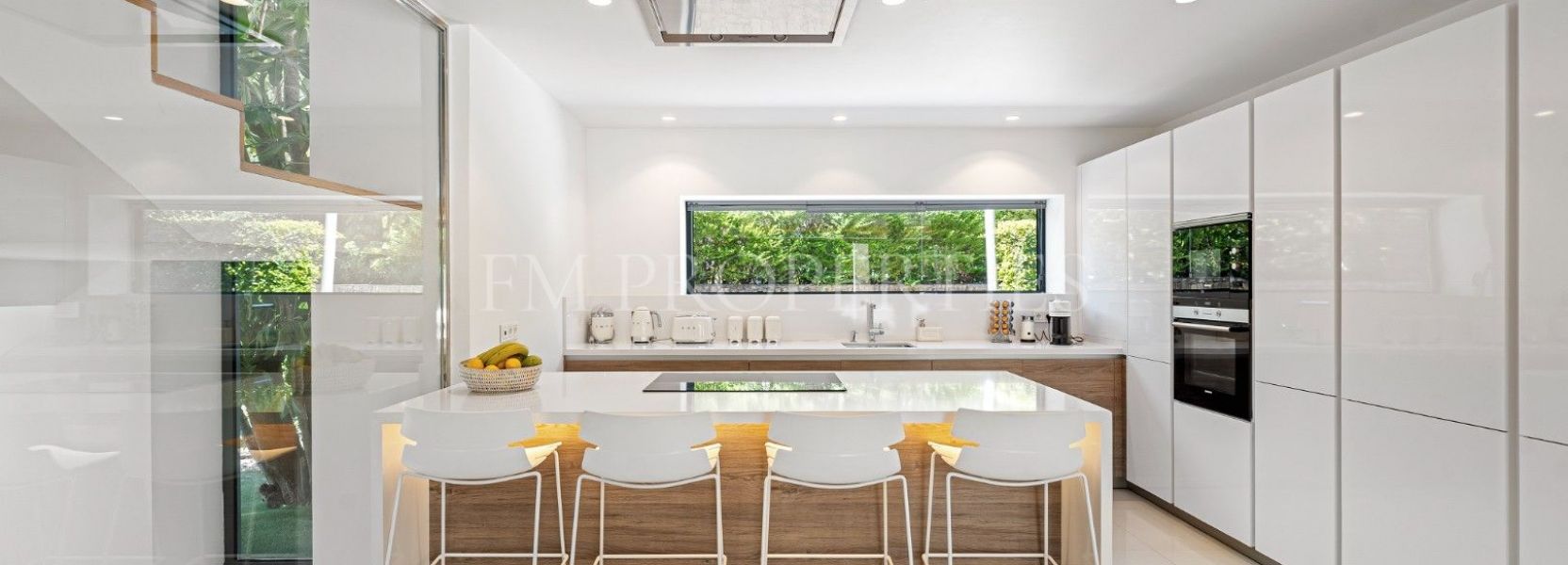 Villa  en El Herrojo, Benahavis