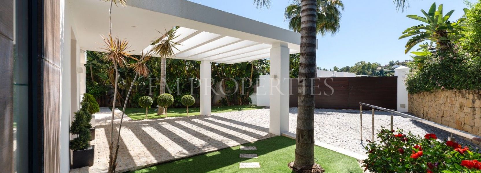 Villa  en El Herrojo, Benahavis