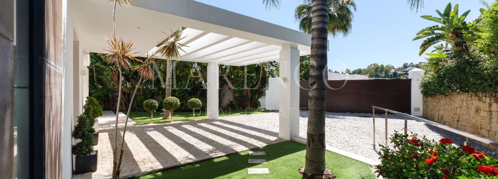 Villa  in El Herrojo, Benahavis