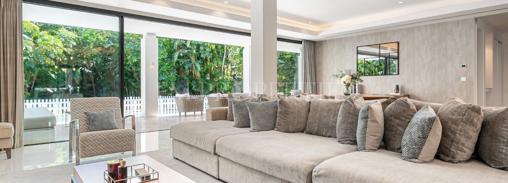 Villa  en El Herrojo, Benahavis