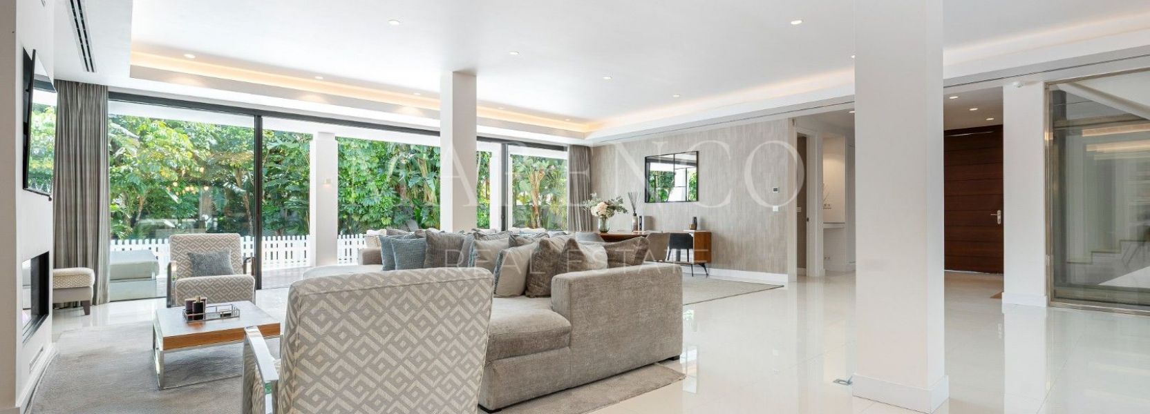 Villa  in El Herrojo, Benahavis