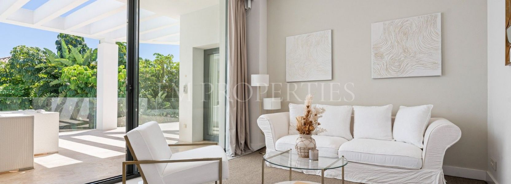 Villa  en El Herrojo, Benahavis