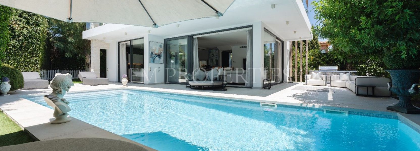 Villa  in Arboleda, Estepona Ost, Estepona