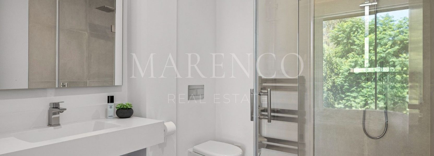 Villa  in Arboleda, Estepona Oost, Estepona