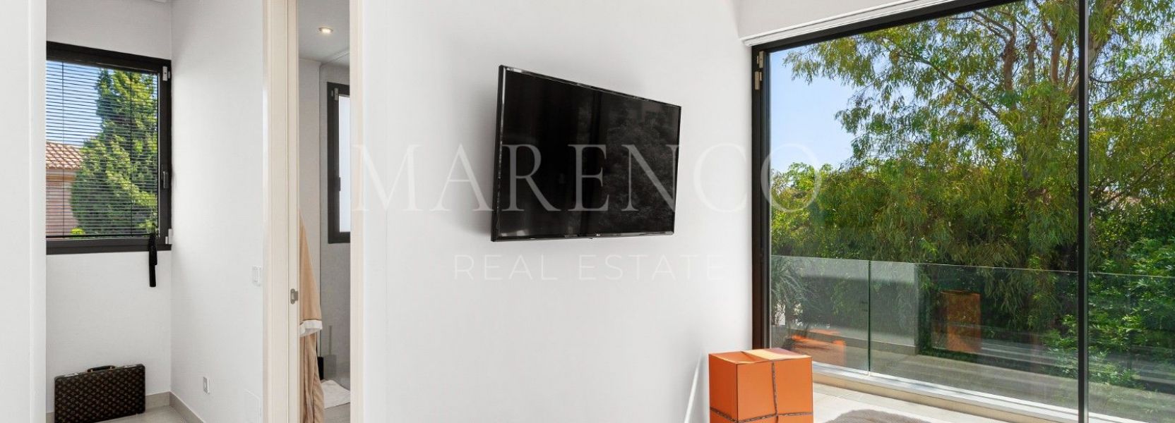 Villa  in Arboleda, Estepona Oost, Estepona