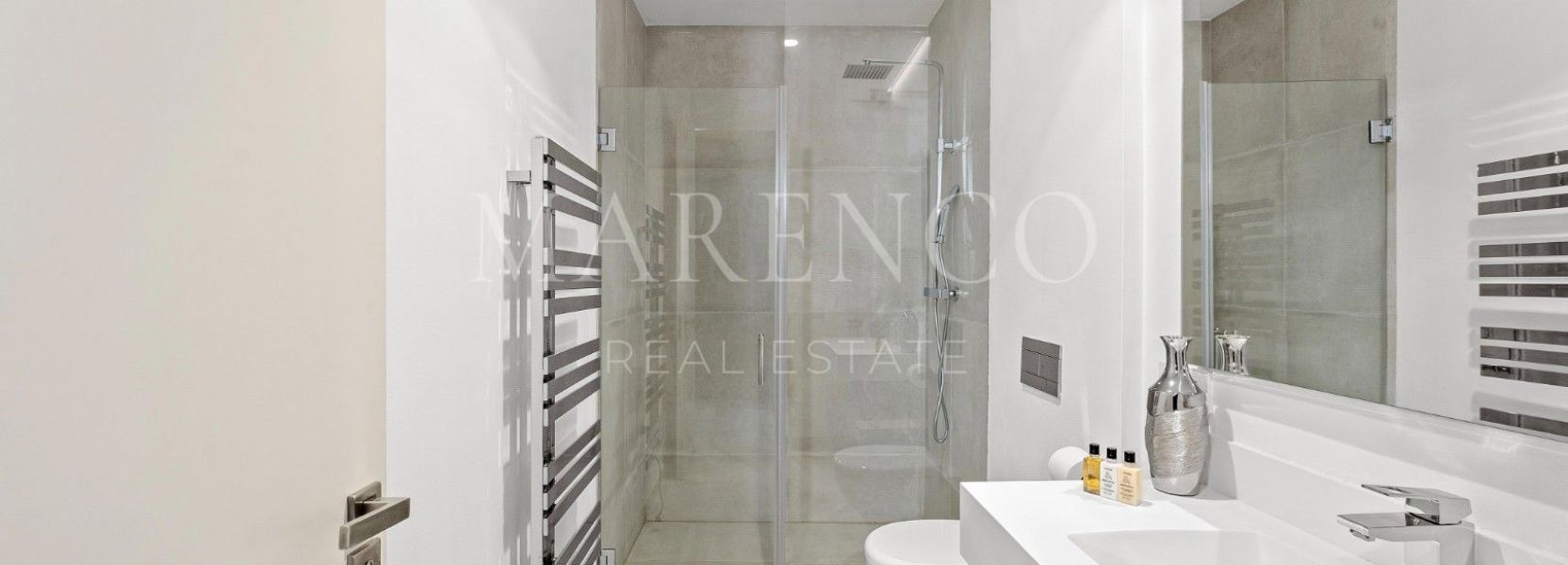 Villa  in Arboleda, Estepona Oost, Estepona