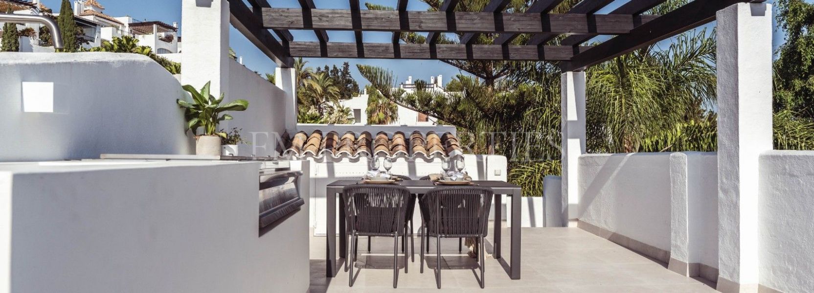 Appartement Terrasse  à Nueva Andalucia, Marbella