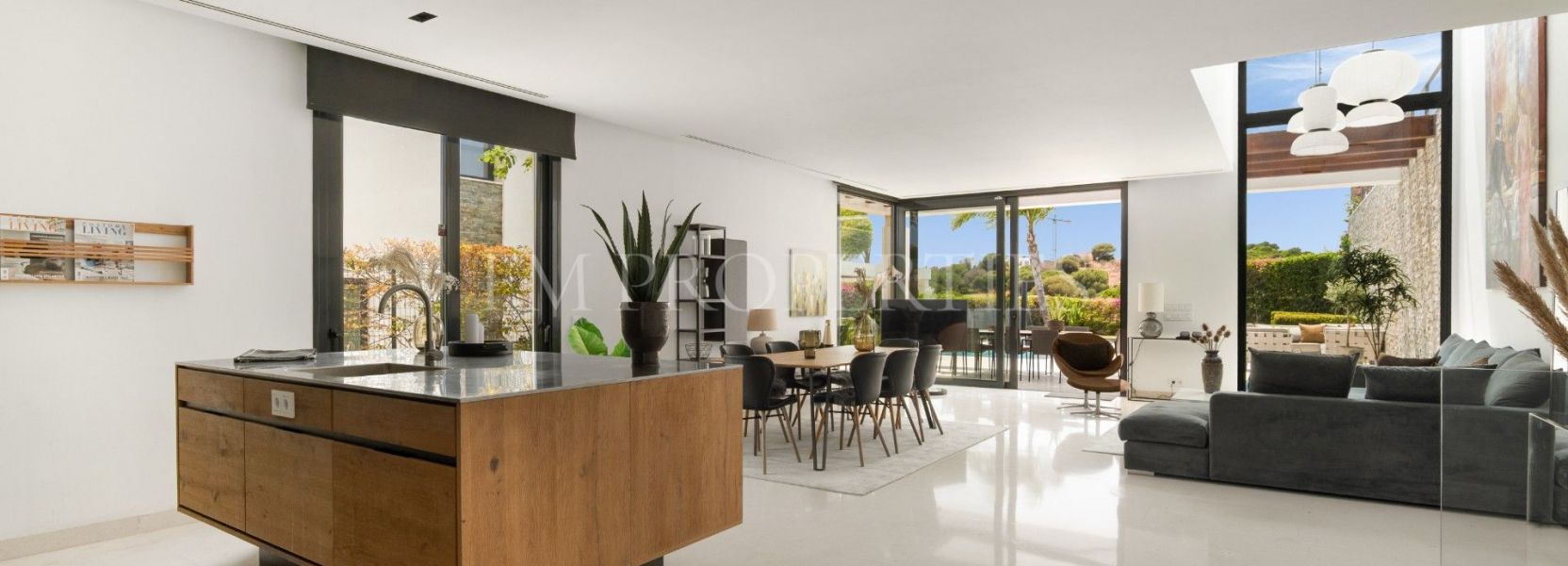 Villa Pareada  en Cabopino, Marbella Este, Marbella