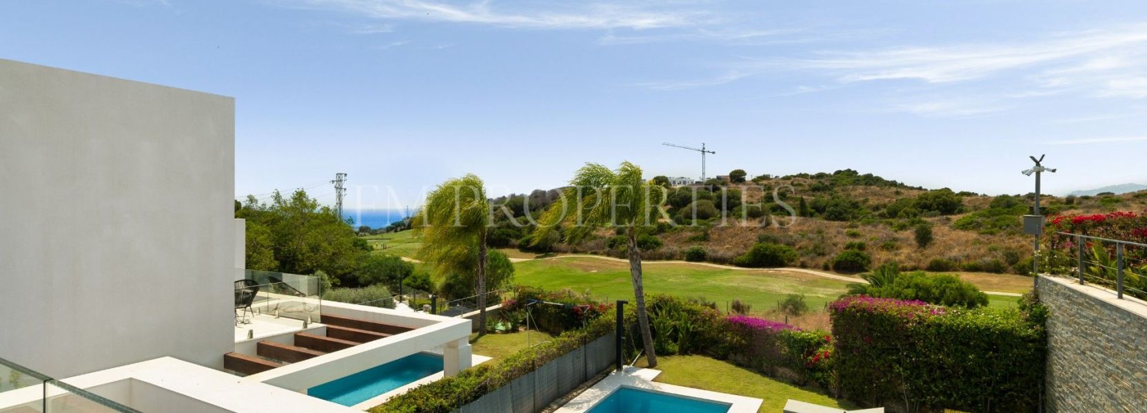 Villa Pareada  en Cabopino, Marbella Este, Marbella