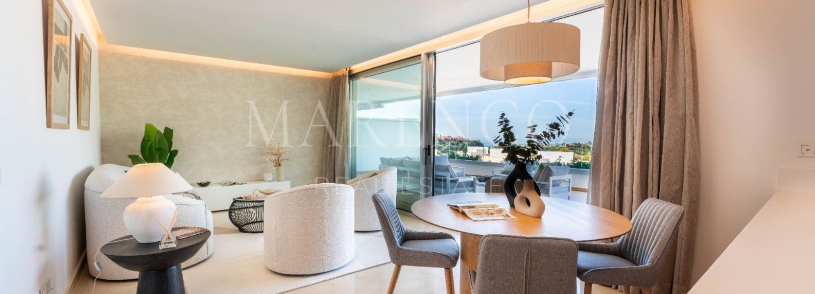 Apartamento  en Benahavis