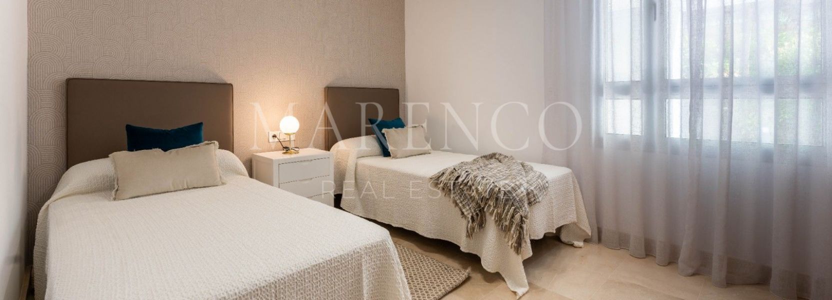 Apartamento  en Benahavis