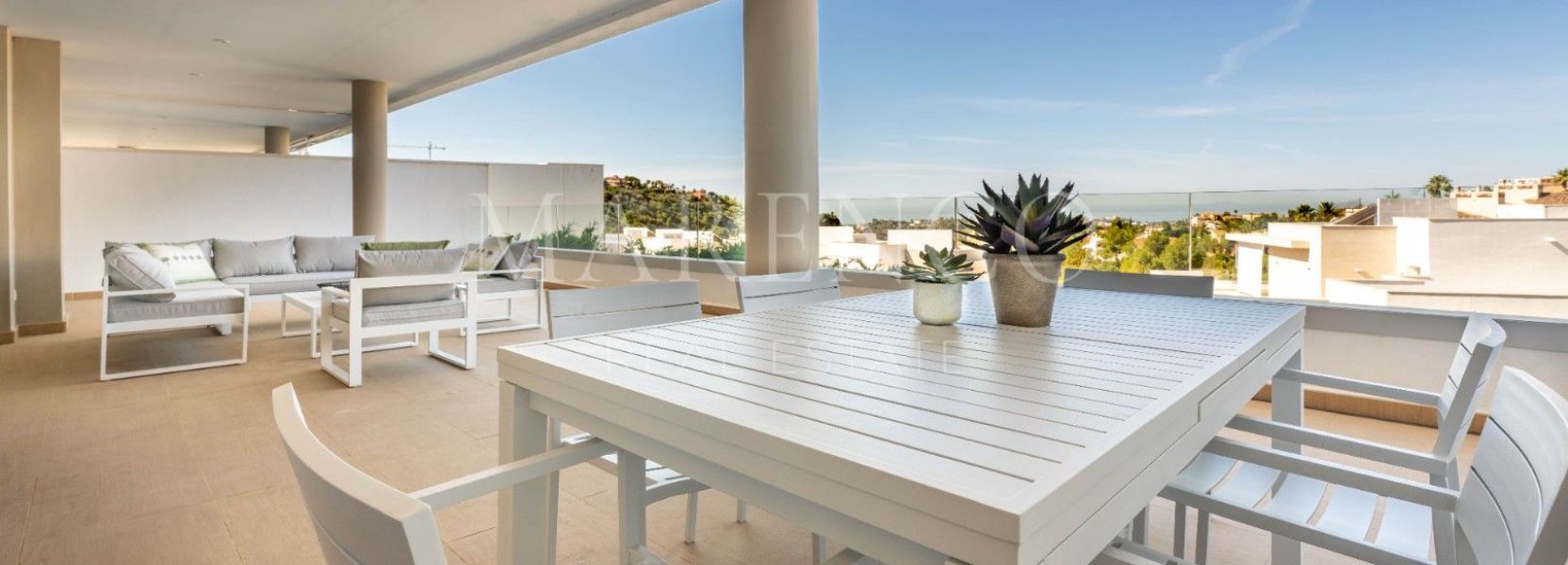 Apartamento  en Benahavis