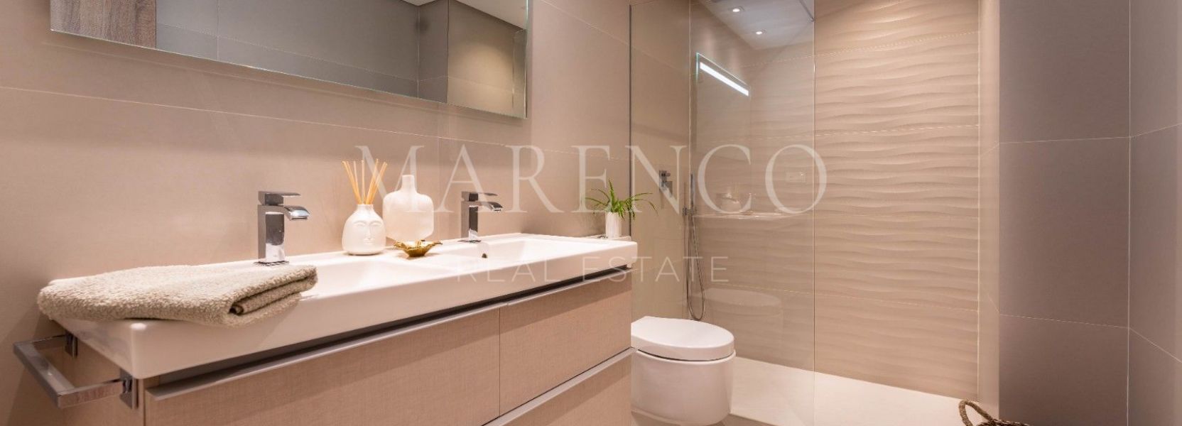 Apartamento  en Benahavis