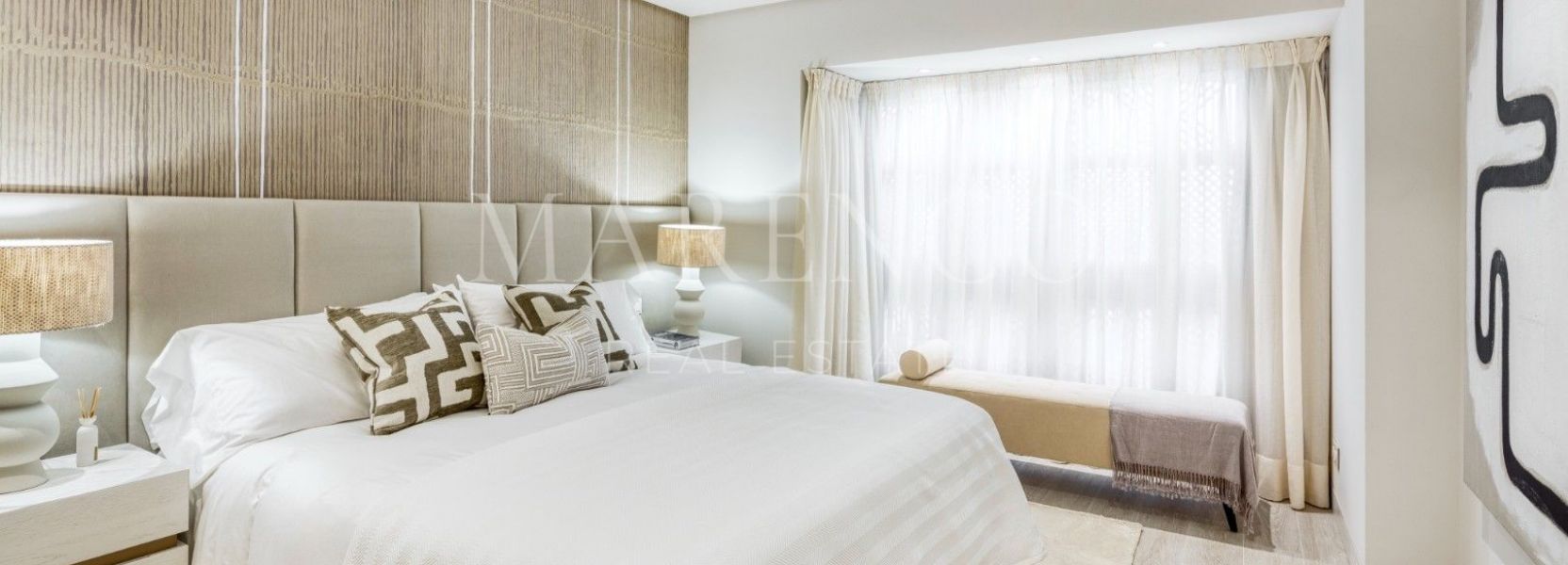 Apartamento Planta Baja  en Puente Romano, Marbella Golden Mile, Marbella