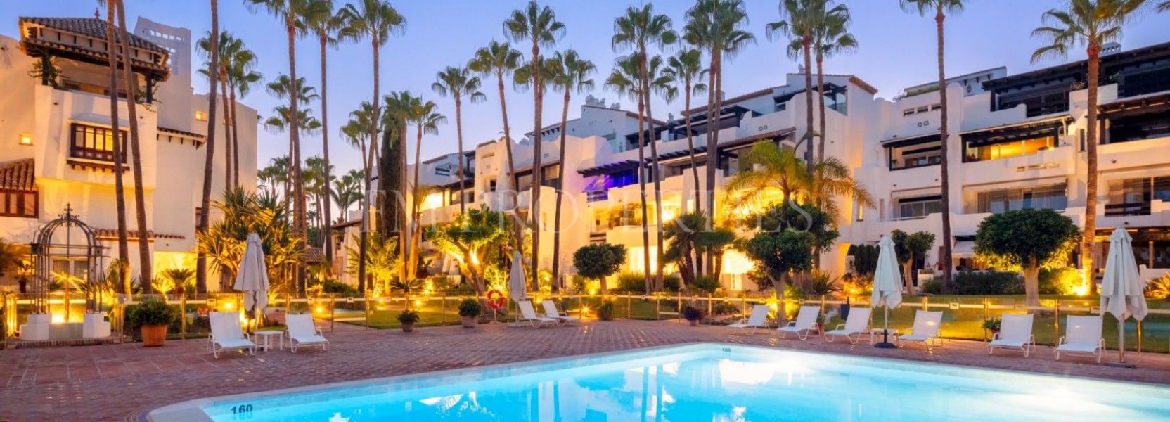 Apartamento Planta Baja  en Puente Romano, Marbella Golden Mile, Marbella