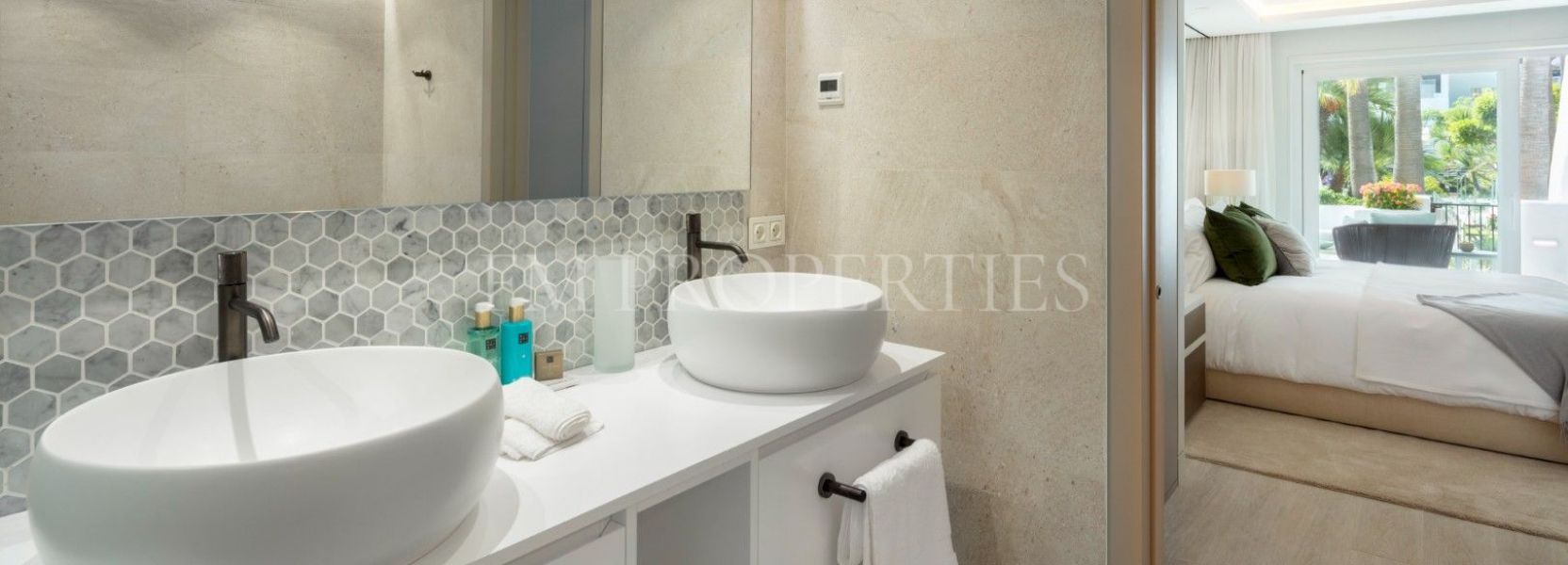 Apartamento Planta Baja  en Puente Romano, Marbella Golden Mile, Marbella