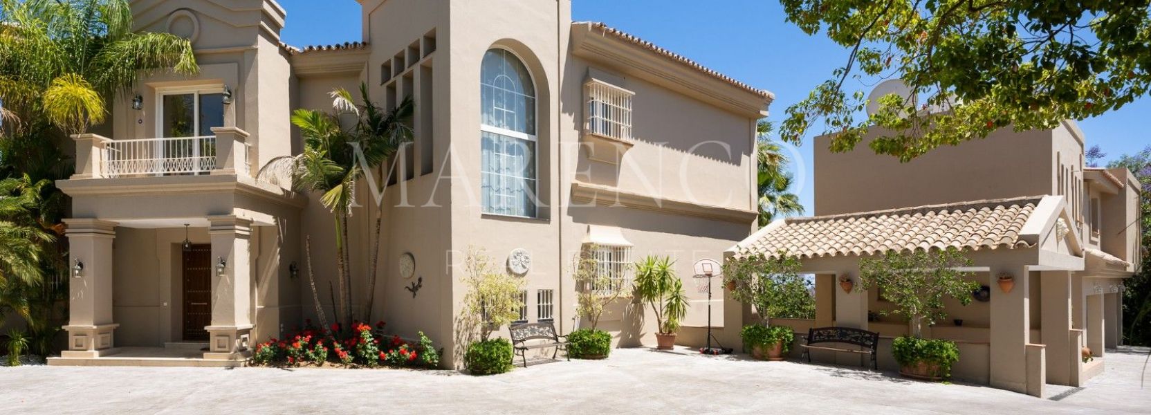 Villa  in Nueva Andalucia, Marbella