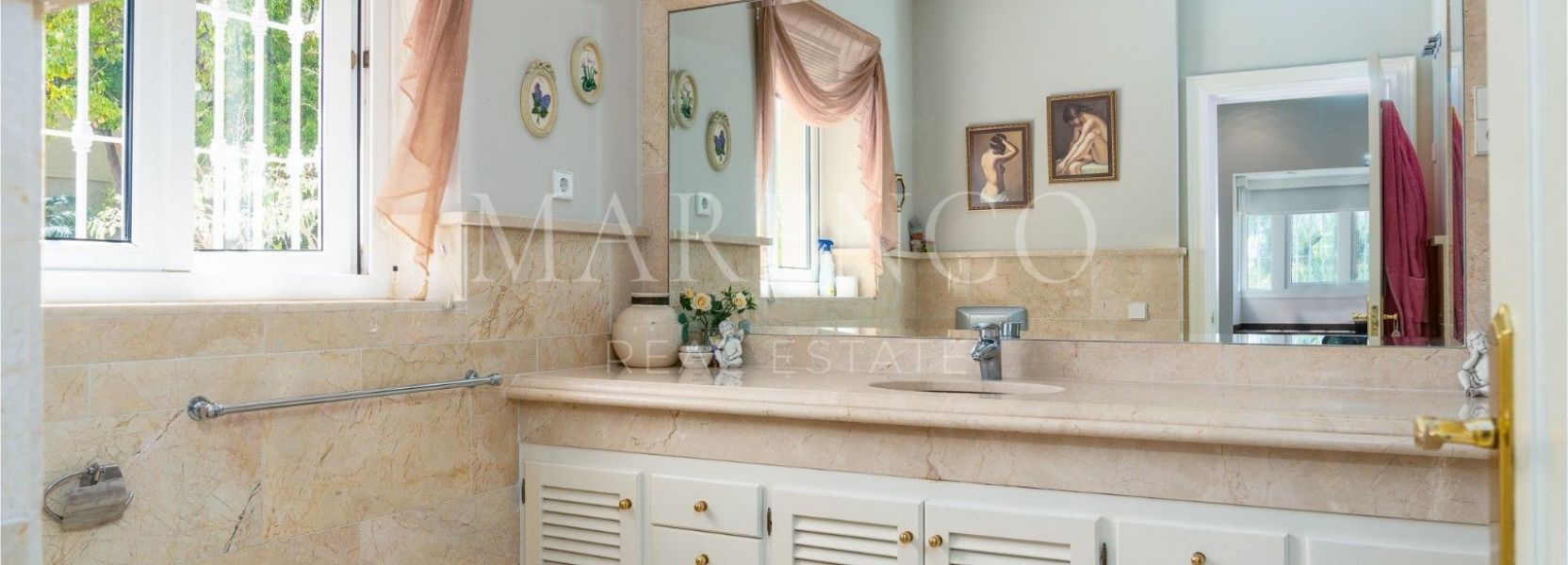 Villa  in Nueva Andalucia, Marbella