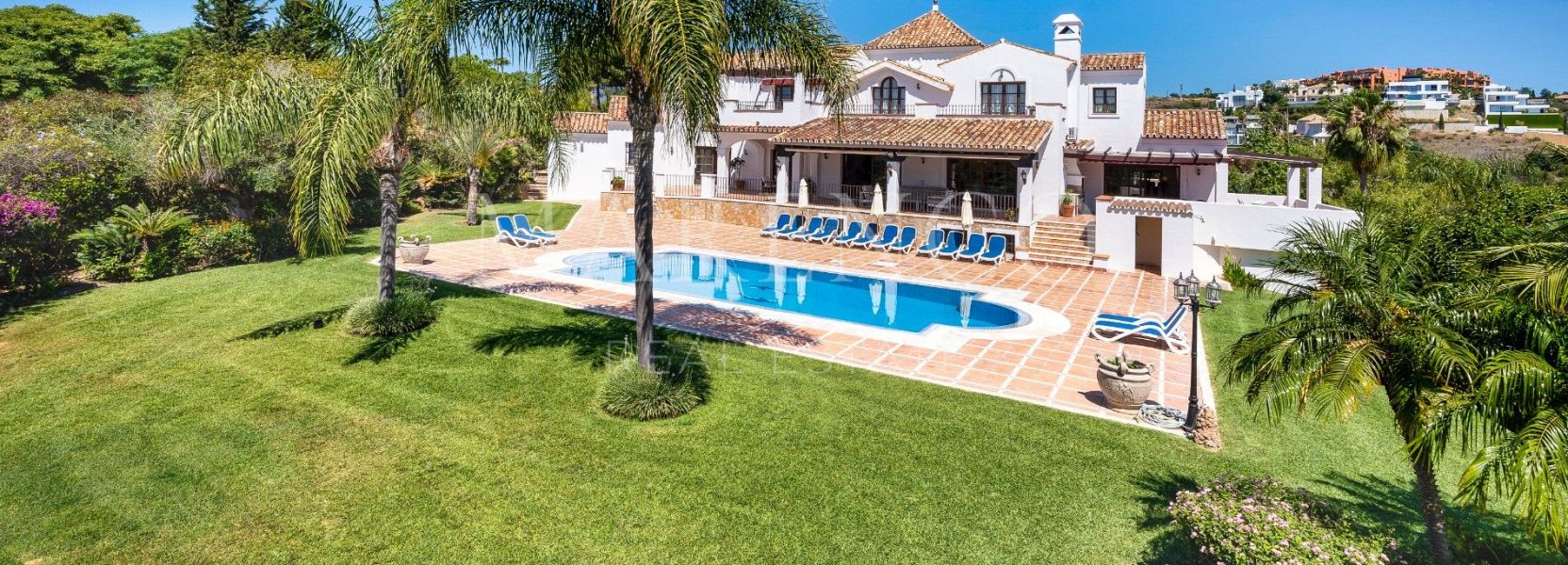 Villa  in Cancelada, Estepona Oost, Estepona