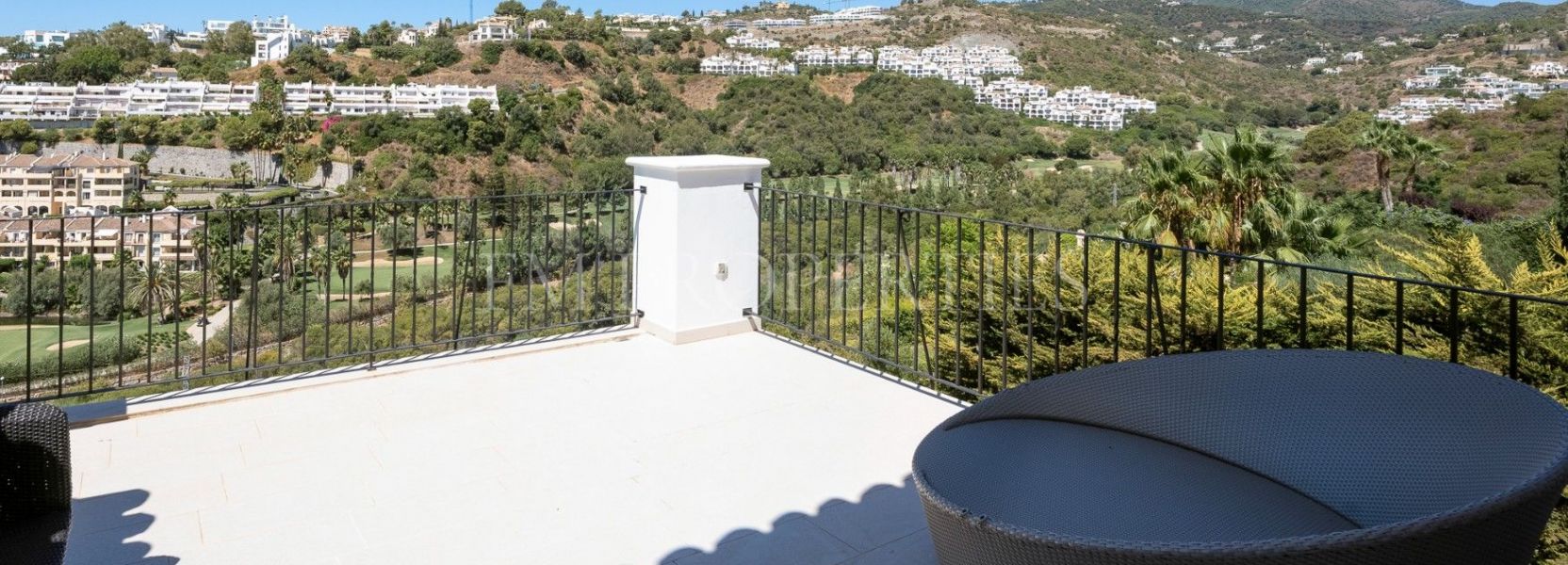 Villa  in Vega del Colorado, Benahavis