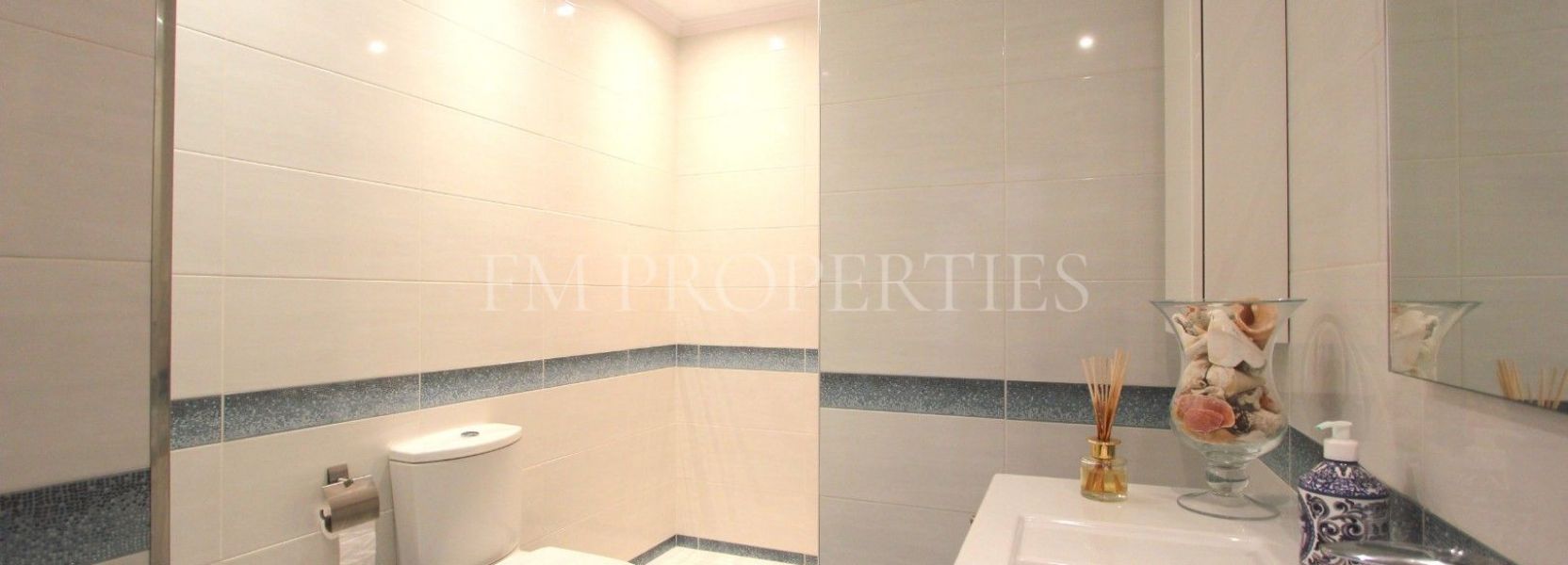 Atico Duplex  en Monte Halcones, Benahavis