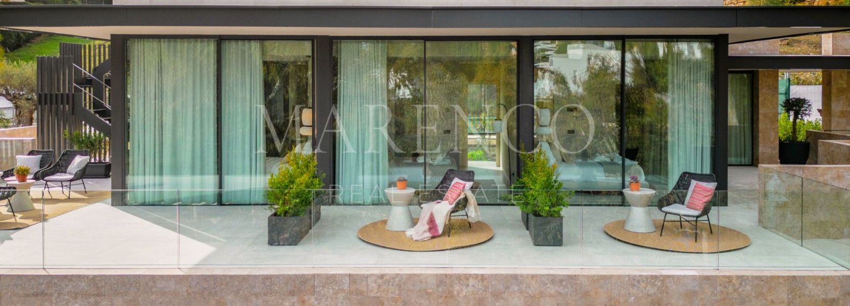 Villa  in La Cerquilla, Nueva Andalucia, Marbella