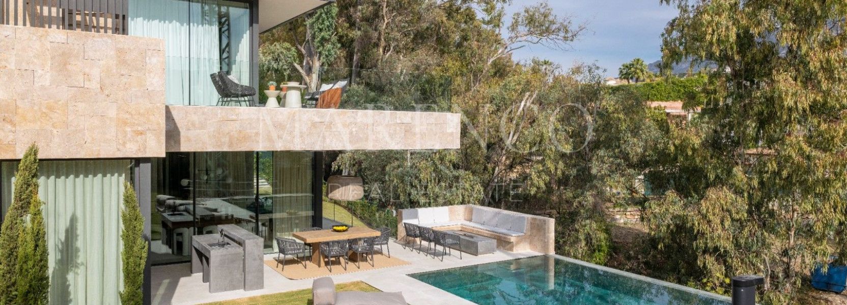 Villa  in La Cerquilla, Nueva Andalucia, Marbella