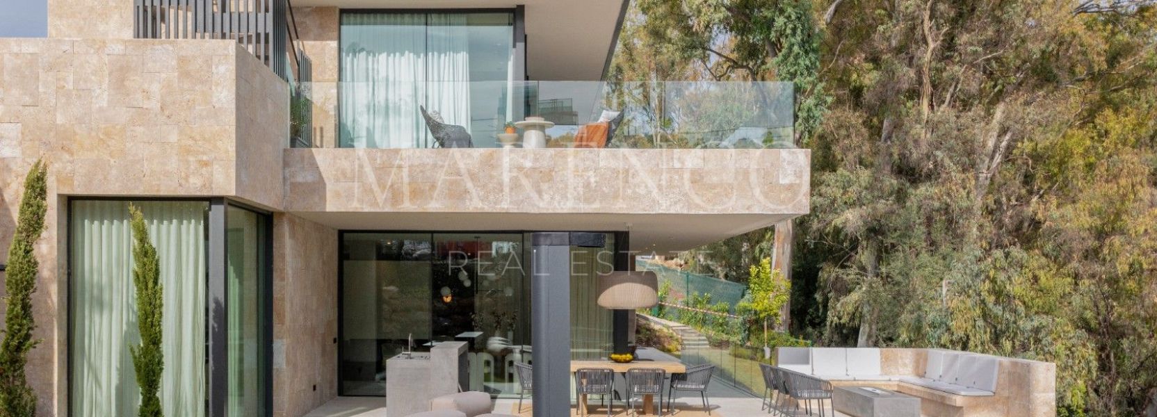 Villa  in La Cerquilla, Nueva Andalucia, Marbella