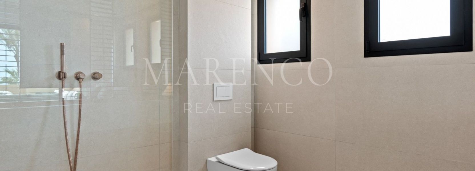 Apartamento  en Costalita del Mar, Estepona Este, Estepona