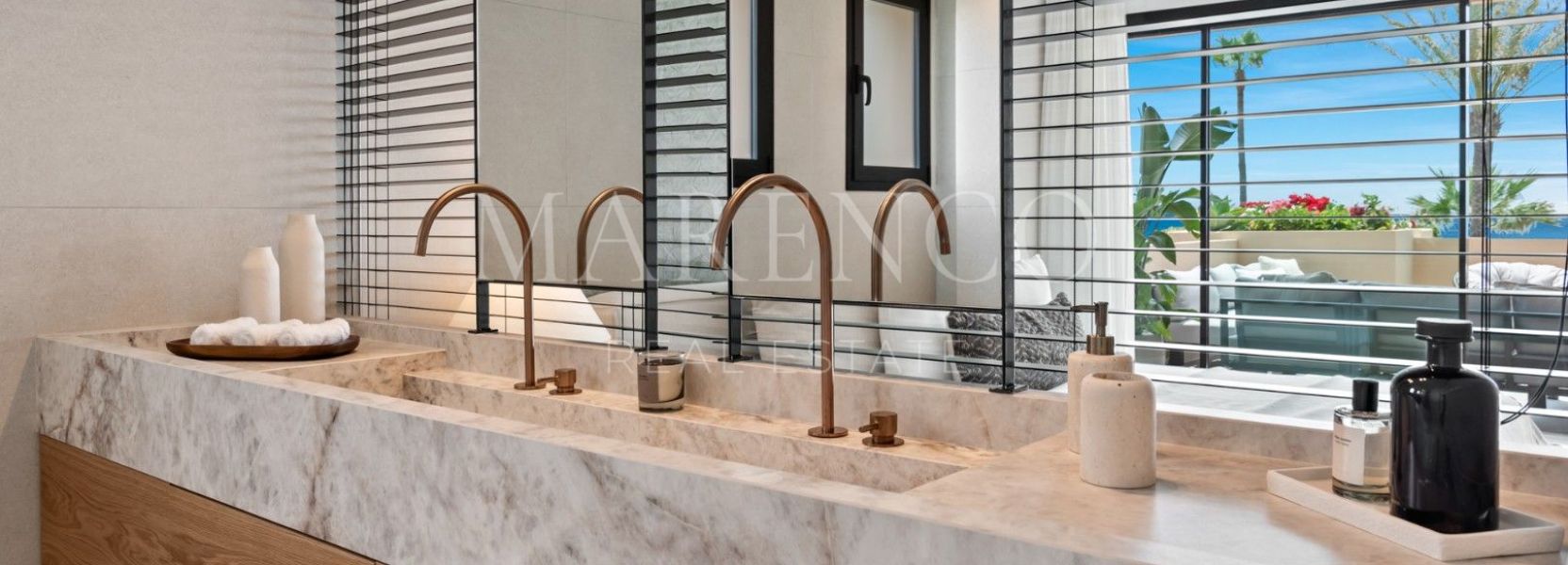 Apartamento  en Costalita del Mar, Estepona Este, Estepona