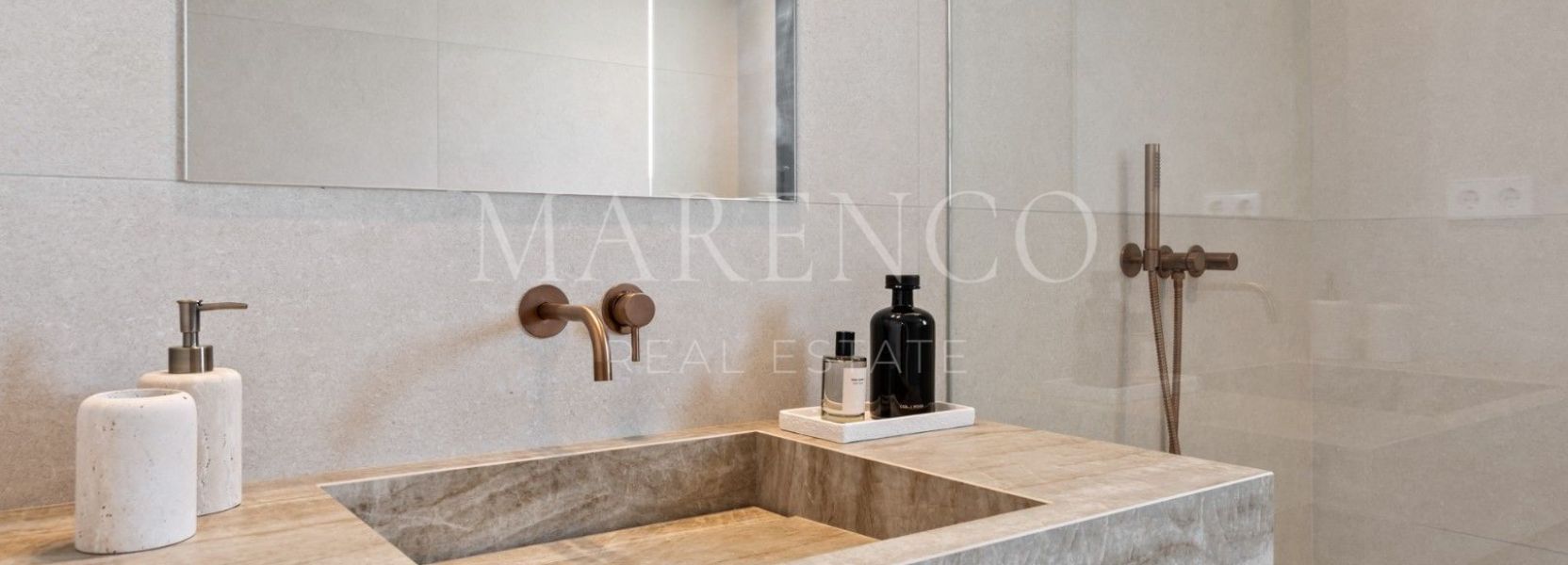 Apartamento  en Costalita del Mar, Estepona Este, Estepona